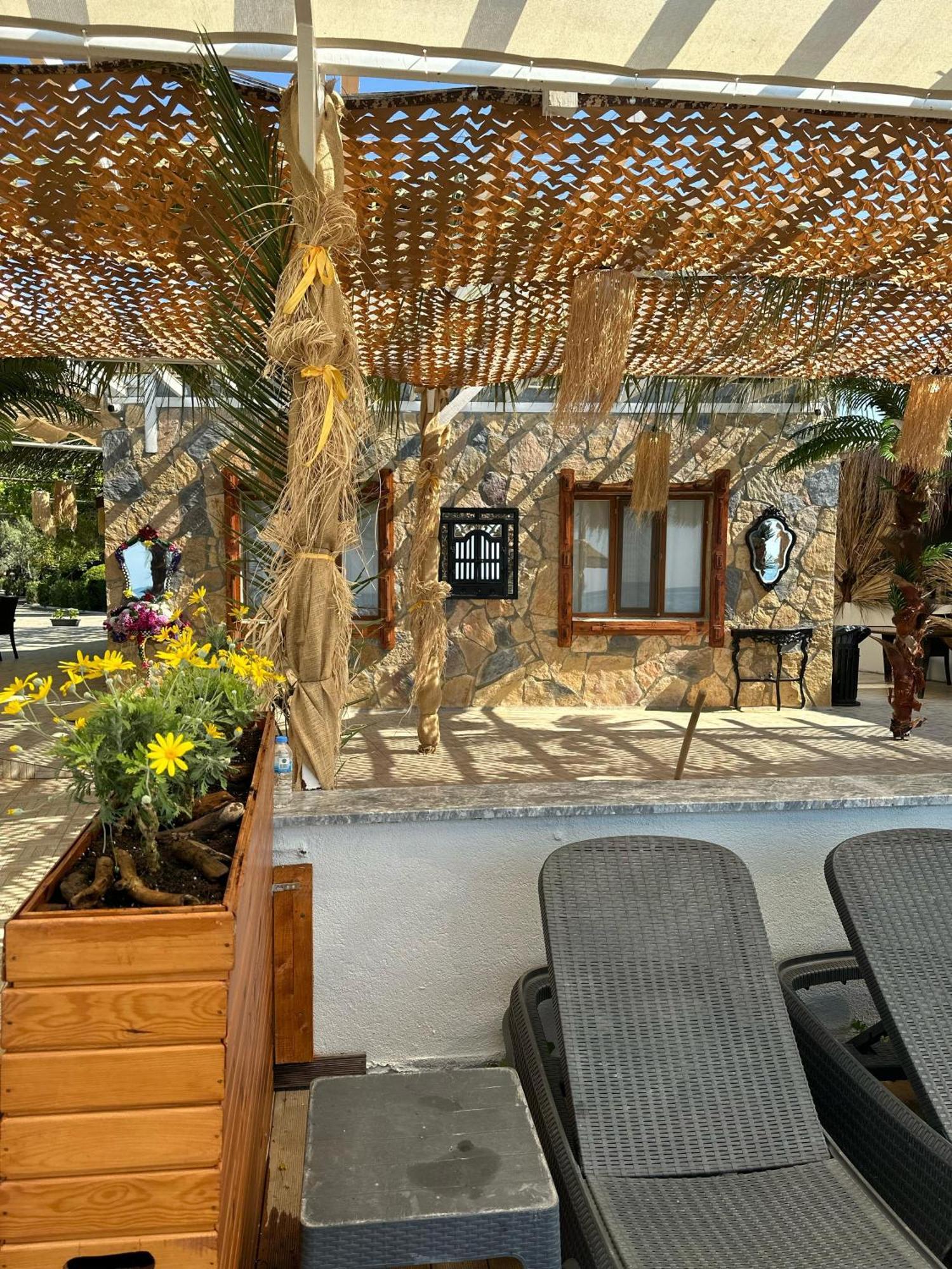 Kervan Tatil Koeyue Edremit  Exterior foto